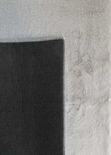 Soft Faux Fur Shaped Rug – LAPONIE 02