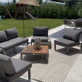 Sublimez votre terrasse avec notre tapis d'extérieur beige aux motifs géométriques ultra tendance ! ☀️ Résistant à la pluie et aux UV, ce tapis est conçu pour durer tout en offrant un style moderne à votre espace extérieur. Facile d'entretien, il est parfait pour créer un coin détente chic et accueillant. Profitez de notre offre exceptionnelle à -50% ! 

#Tapis #DécorationTerrasse #TendanceOutdoor #Promo #HomeDecor #toutapis